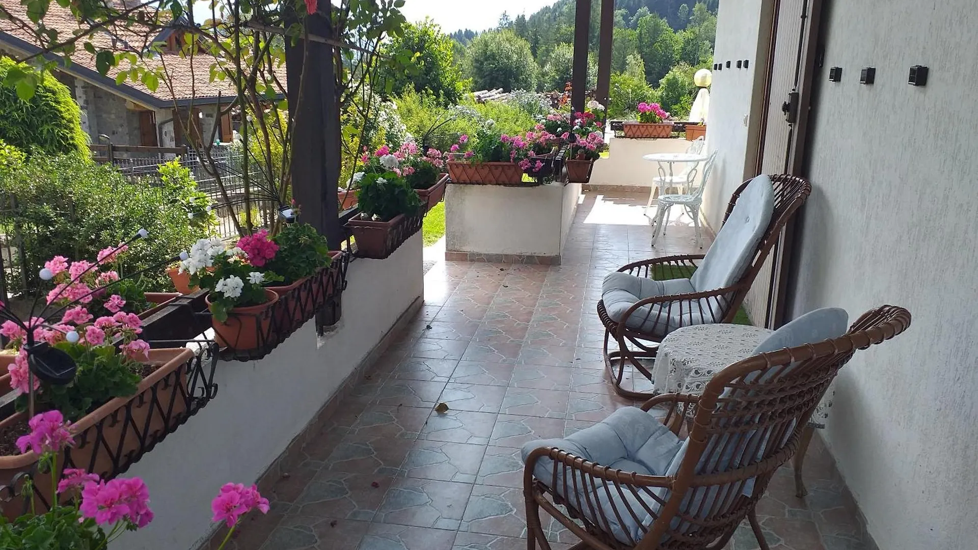 Villa Pineta Borno